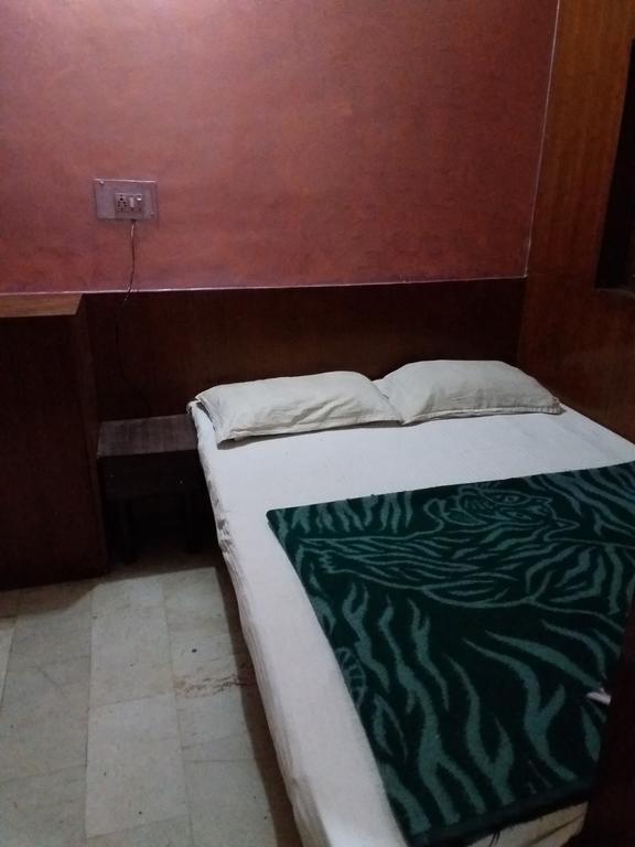 Mahesh Guest House Nova Deli Exterior foto